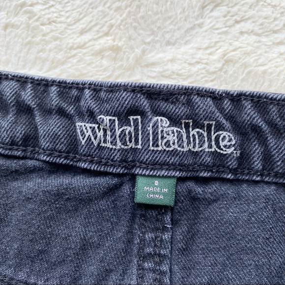 Wild Fable black distressed high rise denim shorts gray hem 100% cotton size 8 - Picture 5 of 7